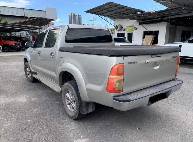 2013 Toyota HILUX 3.0 G VNT (A) - 4