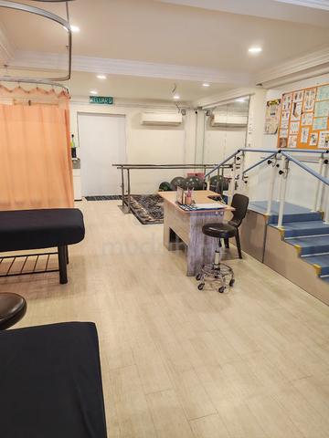 [TAKE OVER] Kedai Fisio Lengkap Barang & Renovasi di Kuantan 1