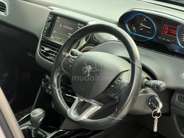 2018 Peugeot 2008 1.2 PURETECH (A) 63K KM MILEAGE - 4