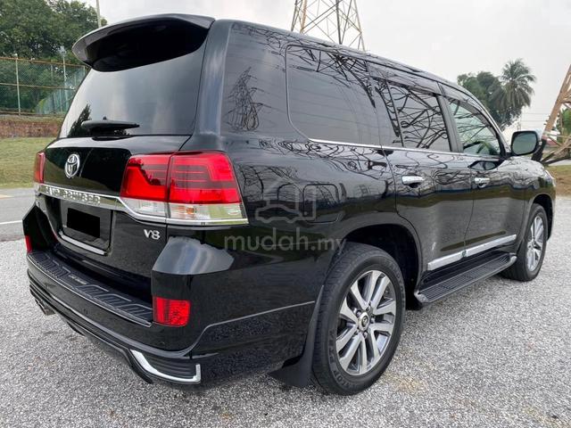 2019 Toyota LAND CRUISER 4.6 ZX FULL SPEC AIRMATIC - 2