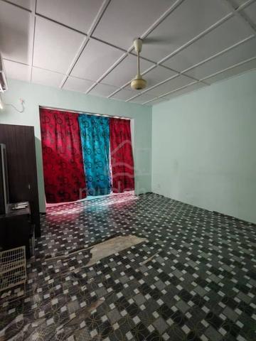 Double Storey House for Rent at Bukit indah 1