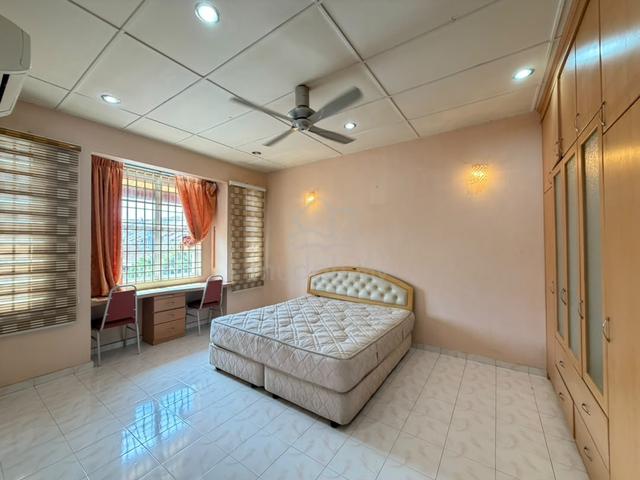 Cheapest @ Double Storey Terrace @ Taman Saujana Permai @ Renovated 1