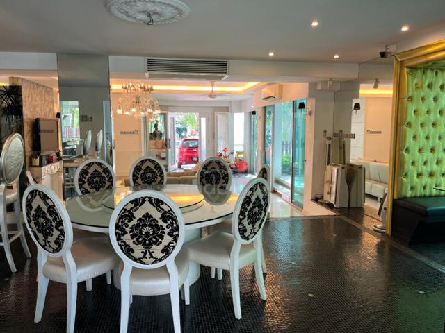 Bay Garden Semi D | Worth | Queensbay 1