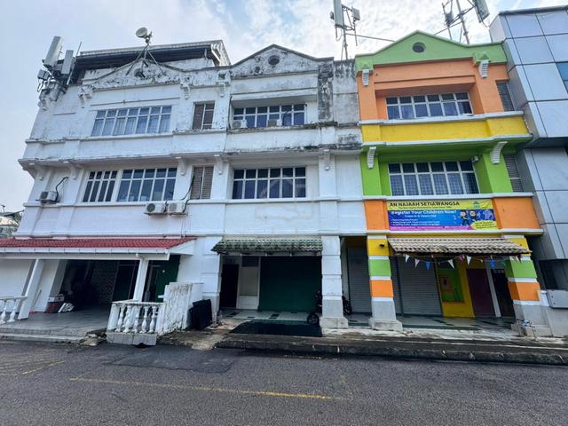 Puncak setiawangsa Shop lot Ground floor 1