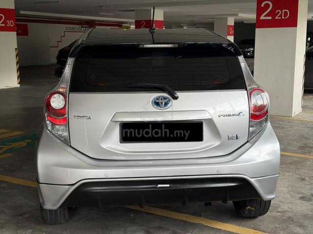 2013 Toyota PRIUS C 1.5 TRD SPORTIVO - FULLSERVICE - 3