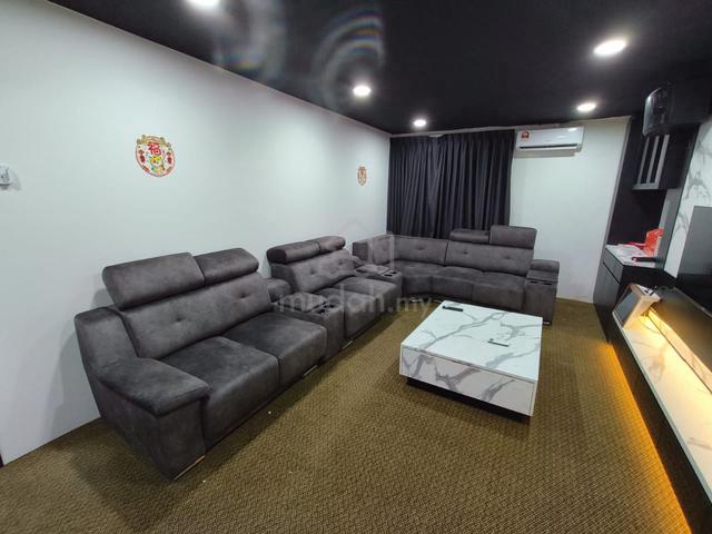 For Sale – Renovated Corner Shop Office @ Pandan 1
