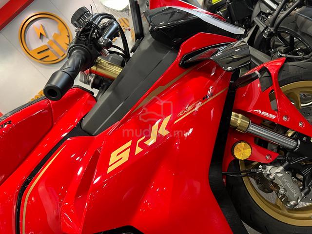 Carousel Image