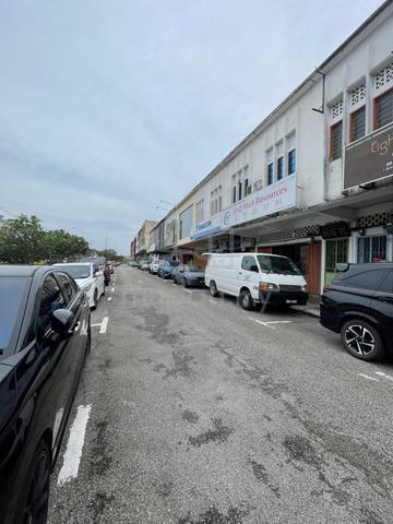 WONG AH JANG 🔥Double Storey Shop For Sale 1