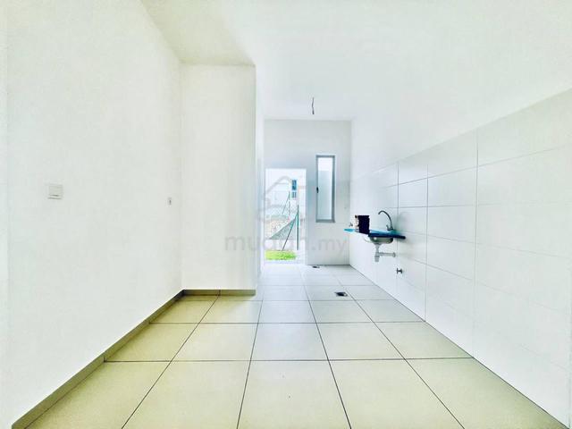 Rumah Untuk Dijual (TIARA SENDAYAN) 1