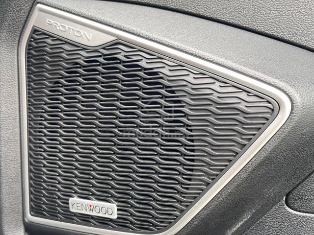 2021 Proton X70 1.8 PREMIUM X SUNROOF KENWOOD 2WD - 4