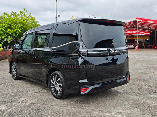 2022 Toyota VOXY 2.0 S-Z (A) 7 Seat 2 Pd - 4