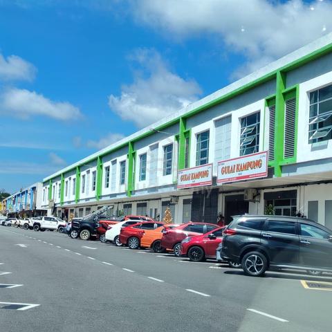 Raub 2storeys new shop for rent opposite hospital hurry call now! 1