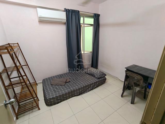 Single room for rent 1