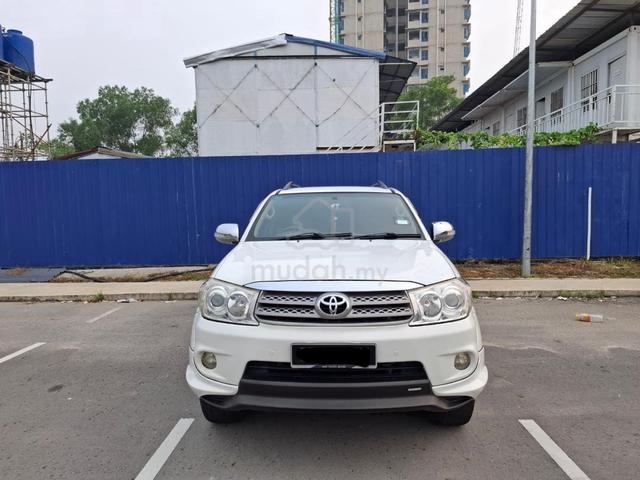 2011 Toyota FORTUNER 2.5 G TRD SPORTIVO - 3