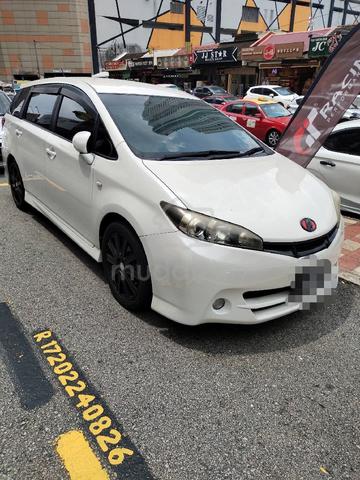 2013 Toyota WISH 1.8 G ZGE20G FACELIFT (A) - 3