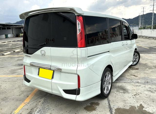 Honda STEPWAGON 1.5 SPADA (A) 8 SEATER 5Y WARRANTY - 3