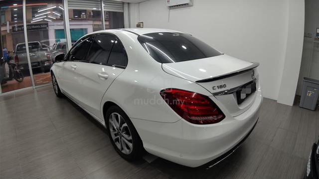 Mercedes Benz C180 1.6 (A) Year 2018 - 3