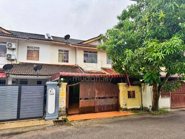 Rumah 2 Tingkat Taman Mawar Pasir Gudang 1