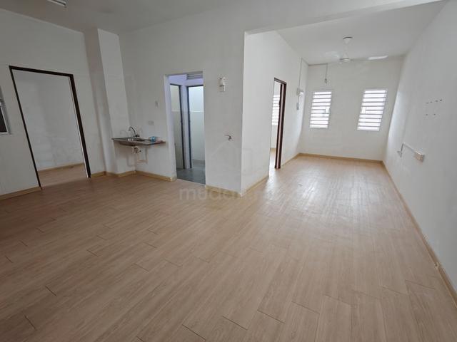 AFFORDABLE PRICE 1st Floor Townhouse Citra Bukit Banyan For Sale 1