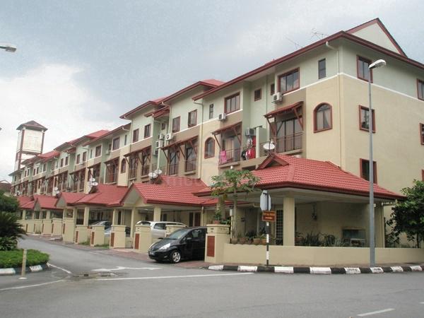 Villa Laman Tasik 1