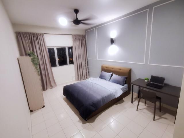 [♀️ Female only] Master Room @ Condominiu Akasia Bukit Jalil 1