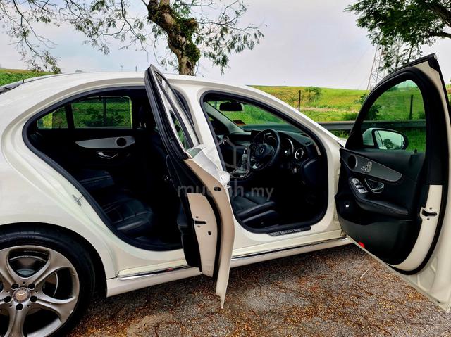 Mercedes Benz C200 2.0 Avantgarde PushStart Camera - 1