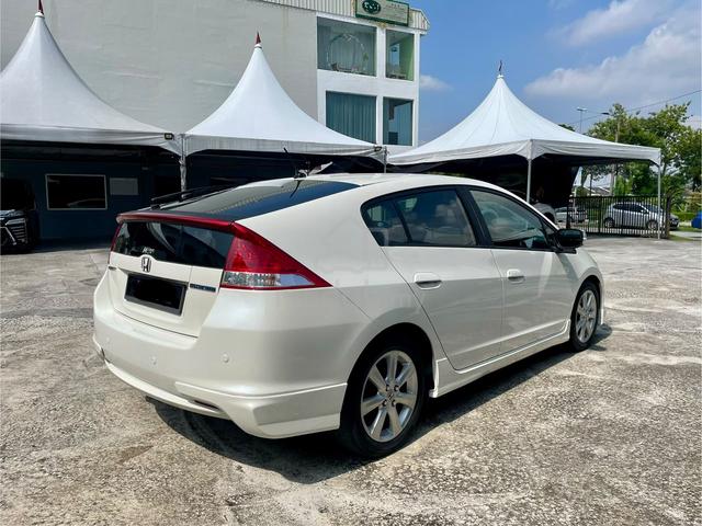 2011 Honda INSIGHT 1.3 (HYBRID) (A) - 4
