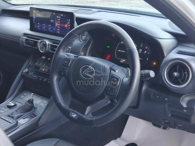 UNREGISTER 2021 Lexus IS300 2.0 FSPORT MODE BLACK - 5