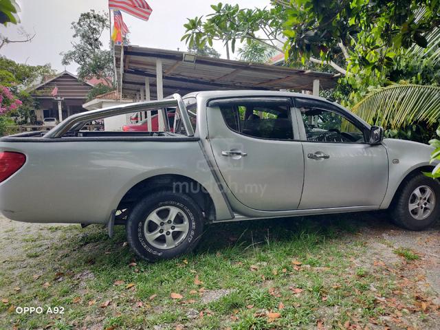 2010 Mitsubishi TRITON 2.5 LITE KA4TNJNMR - 2