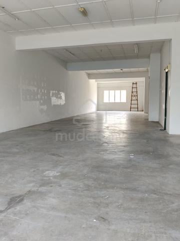 Bandar Mahkota Cheras 1st Floor Many parkings 1