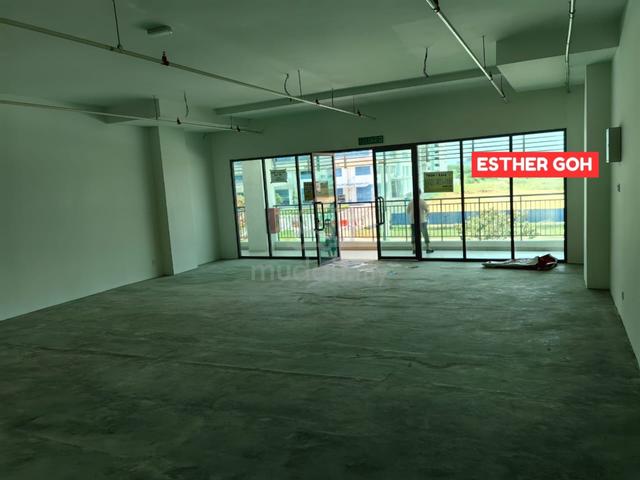 Shop Lot Utropolis sensasi for rent 936sqft Batu Kawan 1