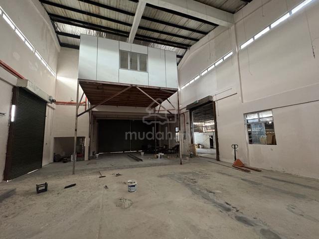 2 Storey Factory Corner Lot @ Taman Universiti For Rent 5