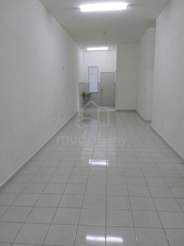 1-storey Terraced House for Rent, 3 Bedroom, 104 sq.ft, Teluk Intan ...