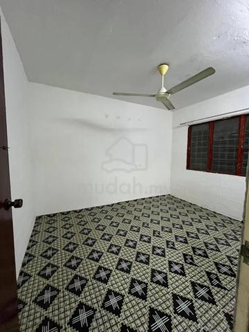 Flat Puchong Permai 1
