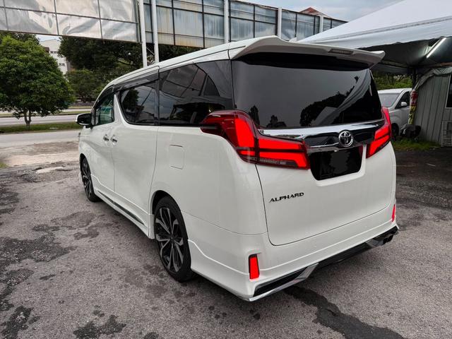 MAX LOAN FACELIFT Toyota ALPHARD 2.5 SC - 4