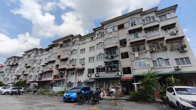 Wira Apartment, Taman Tun Perak 1