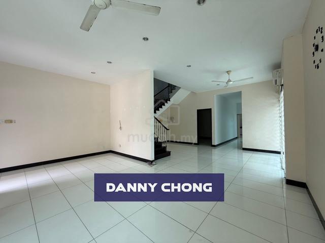 2.5STY Semi-D Can Own Stay/ Office Use 3700sqft At Gelugor 1