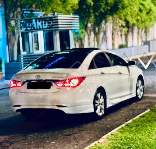 2011 Hyundai SONATA 2.4 GLS (A) - 1