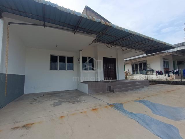 Semi-D House | Great Location | For Sale 1