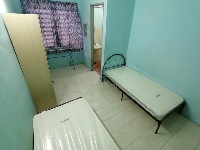Bilik Sewa Rumah Teres 2 Tingkat Free Parking 1