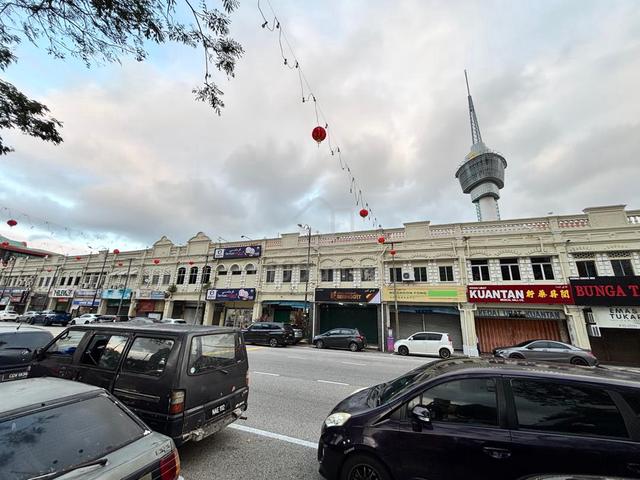 Double-storey shop for Rent @ Jalan Mahkota, Bandar Kuantan 1