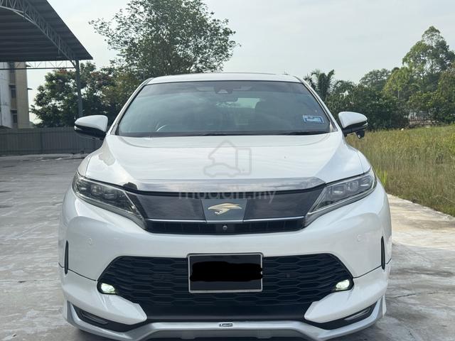 2018 Toyota HARRIER 2.0 LUXURY (A) - 2