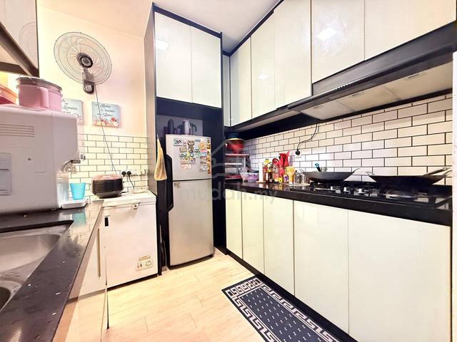 Residensi Laguna Biru 2 1