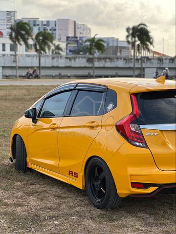 2018 Honda JAZZ 1.5 V (A) - 5