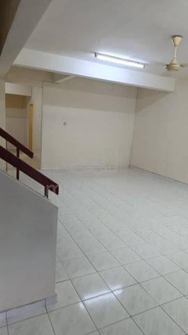 Rent–Partially Furnished 2‑Storey Terraced House,Bandar Mahkota Cheras 1