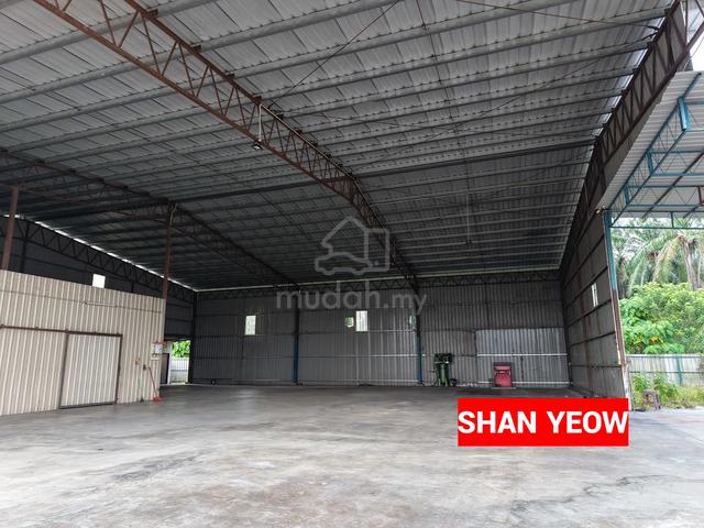 Factory / Warehouse With 1 Acre Land For Rent At Nibong Tebal, Penang 1