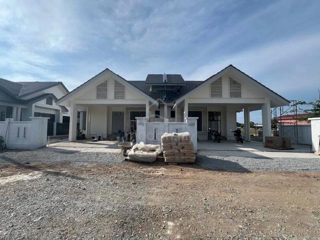 Rumah SEMI-D CANTIK 3BILIK KG BANGGOL TOK ESAH MANIR KUALA TERENGGANU 1