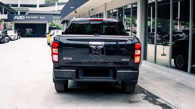 Mazda BT50 1.9 HIGH F.LIFT PREMIUM 4WD F.SEAT 2023 - 4