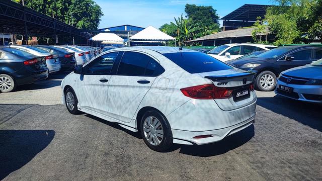2015 Honda CITY 1.5 S MY14 GM6 (A) - 4