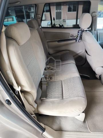 Toyota Innova 2.0 Manual 2006 - 3